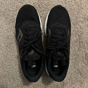 Saucony Womens Freedom Black White Shoes Women's 9.5